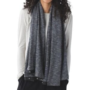 Lululemon Vinyasa Infinity Scarf Wrap Shawl Heathered Black With Snaps